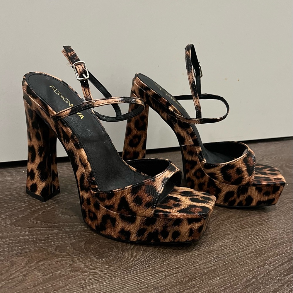 NWOB Fashion Nova Harlyn Platform Heels in Leopard